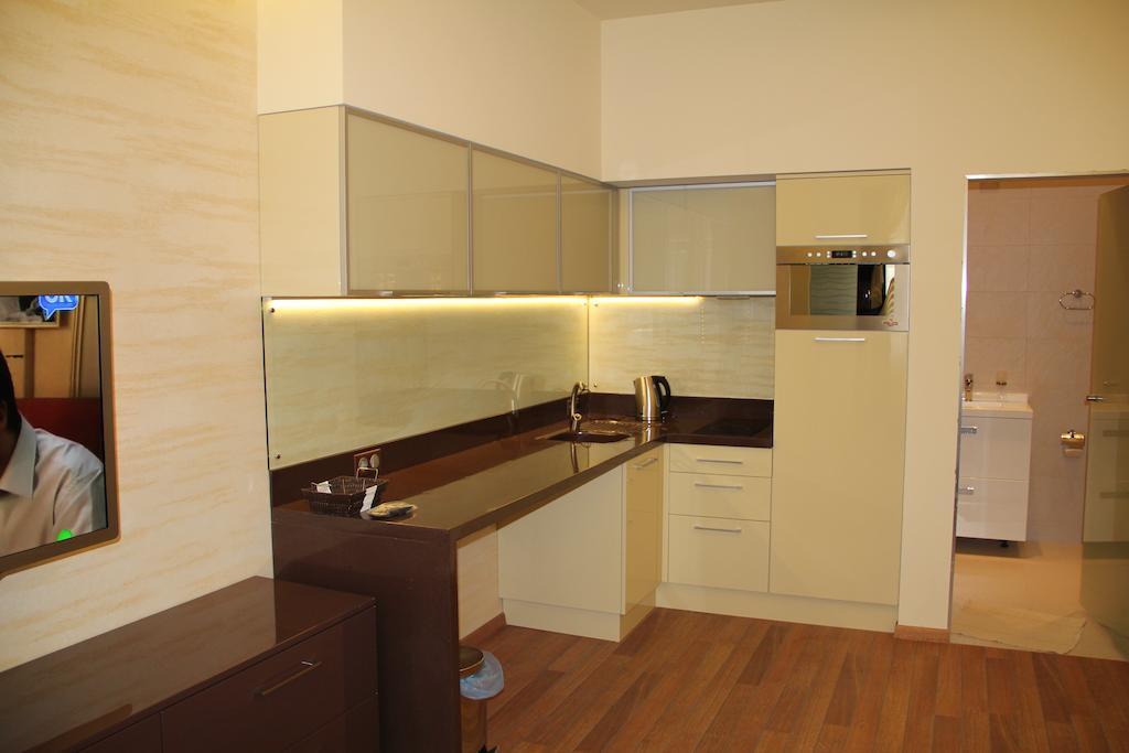 Apartment In Center Of Odessa 客房 照片